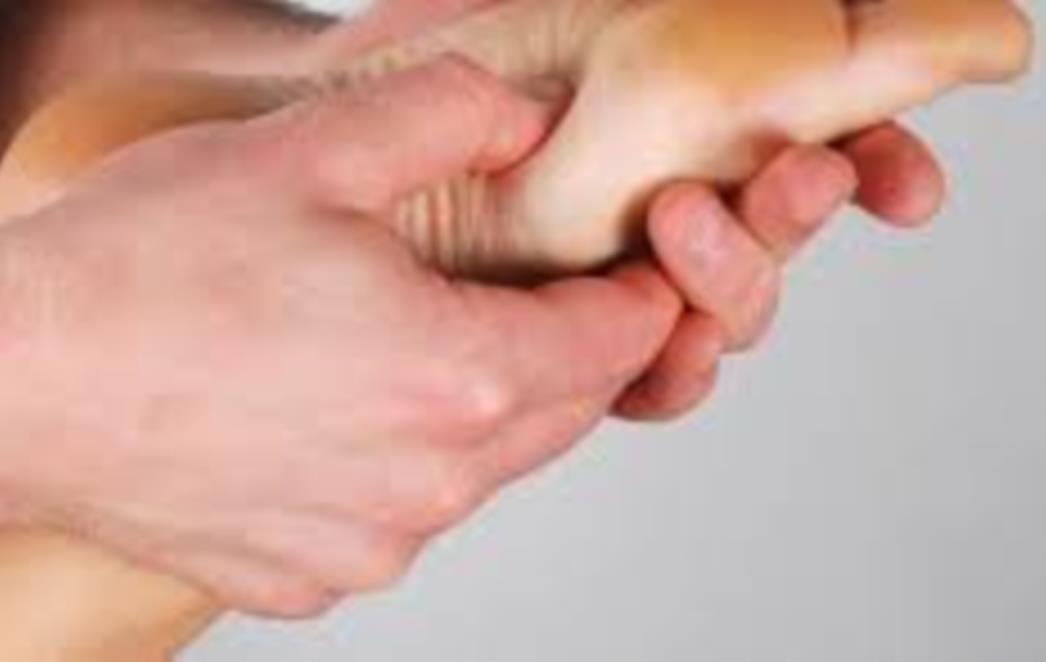 REFLEKSOLOGIJA: Uz 60 sekundi masaže prsta bol će nestati  