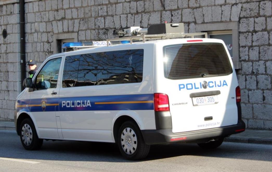 Dvanaest prometnih nesreća na dubrovačkim prometnicama protekli tjedan