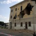 Snažan potres pogodio Italiju, najmanje troje mrtvih! (VIDEO)